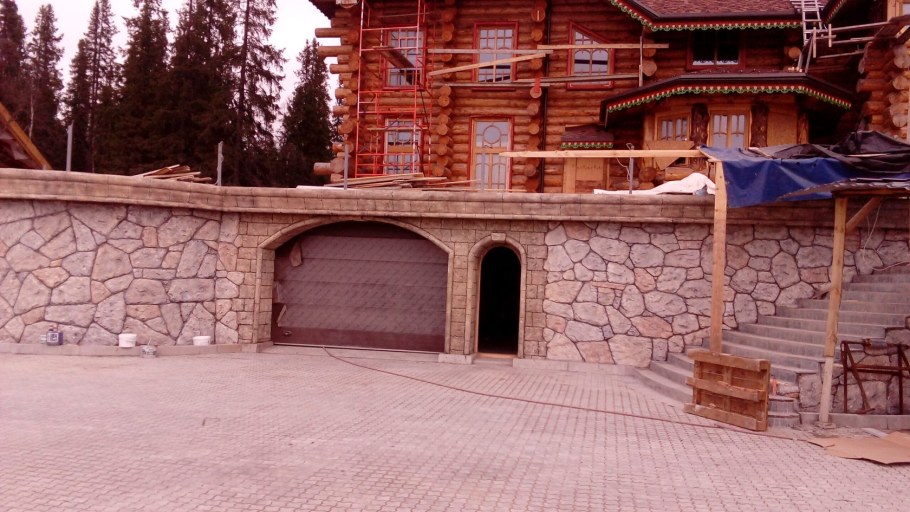 Забор из артбетона фото