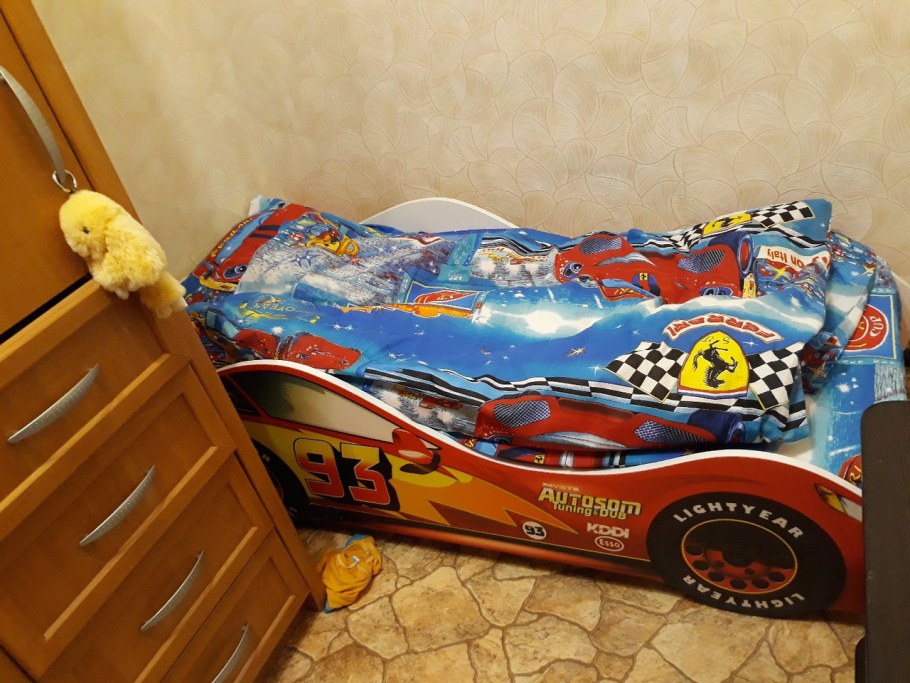 Кровать машинка Бельмарко тачка красная