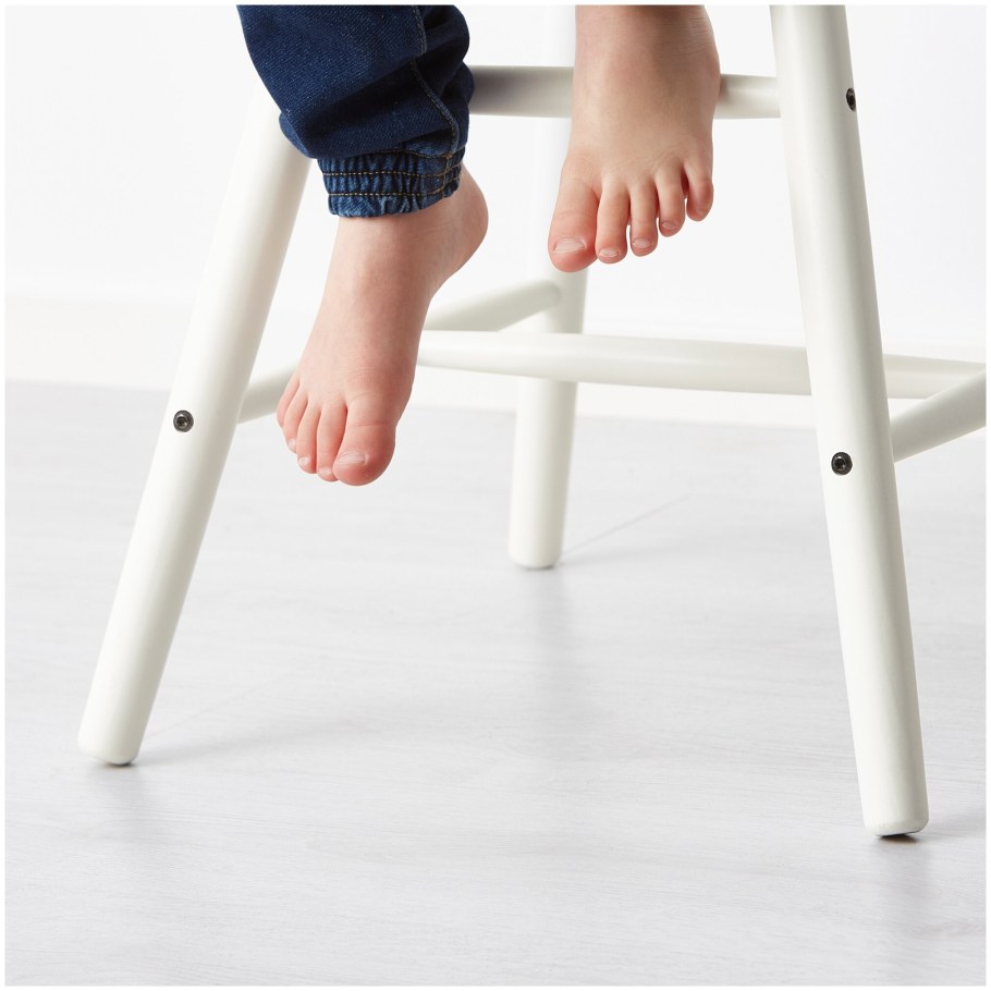 Стул детский ikea Agam