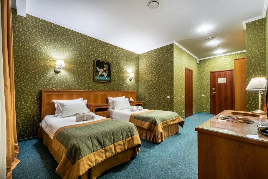 Сулейман Палас отель 4*