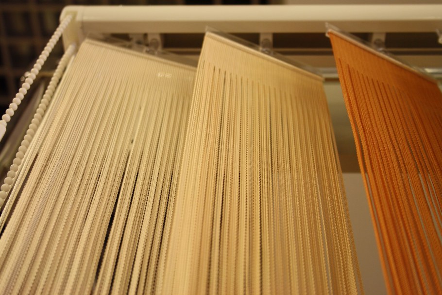 Нитяные вертикальные жалюзи Бриз