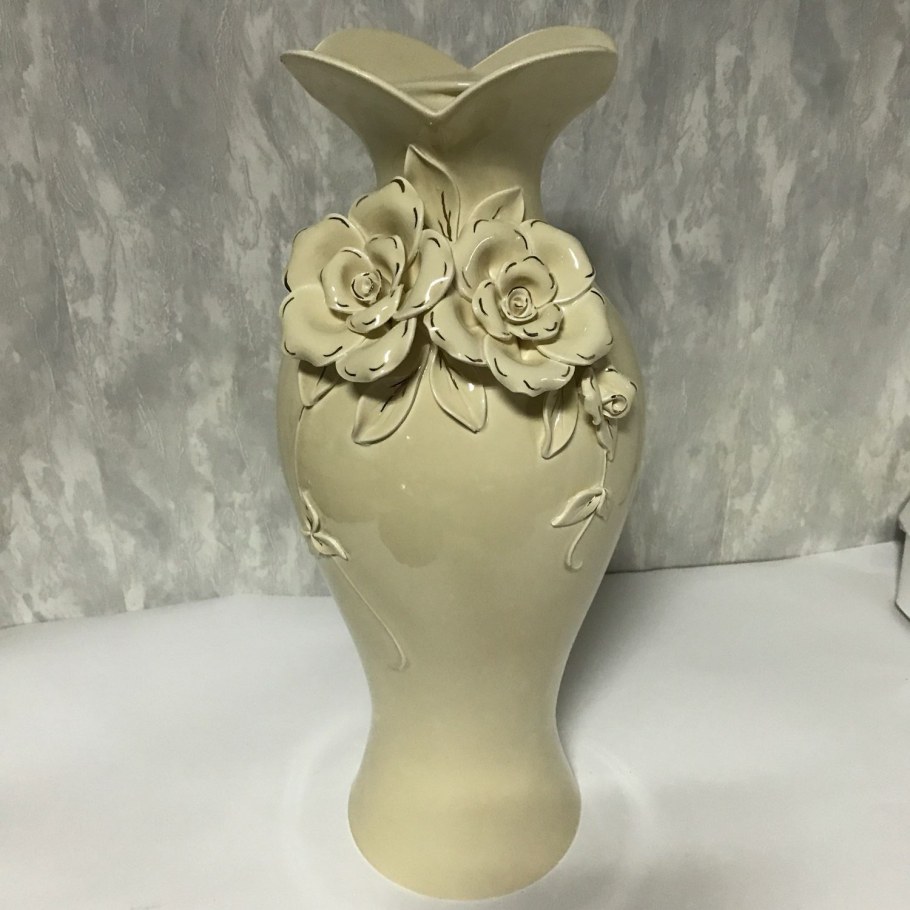 Декоративные керамические вазочки