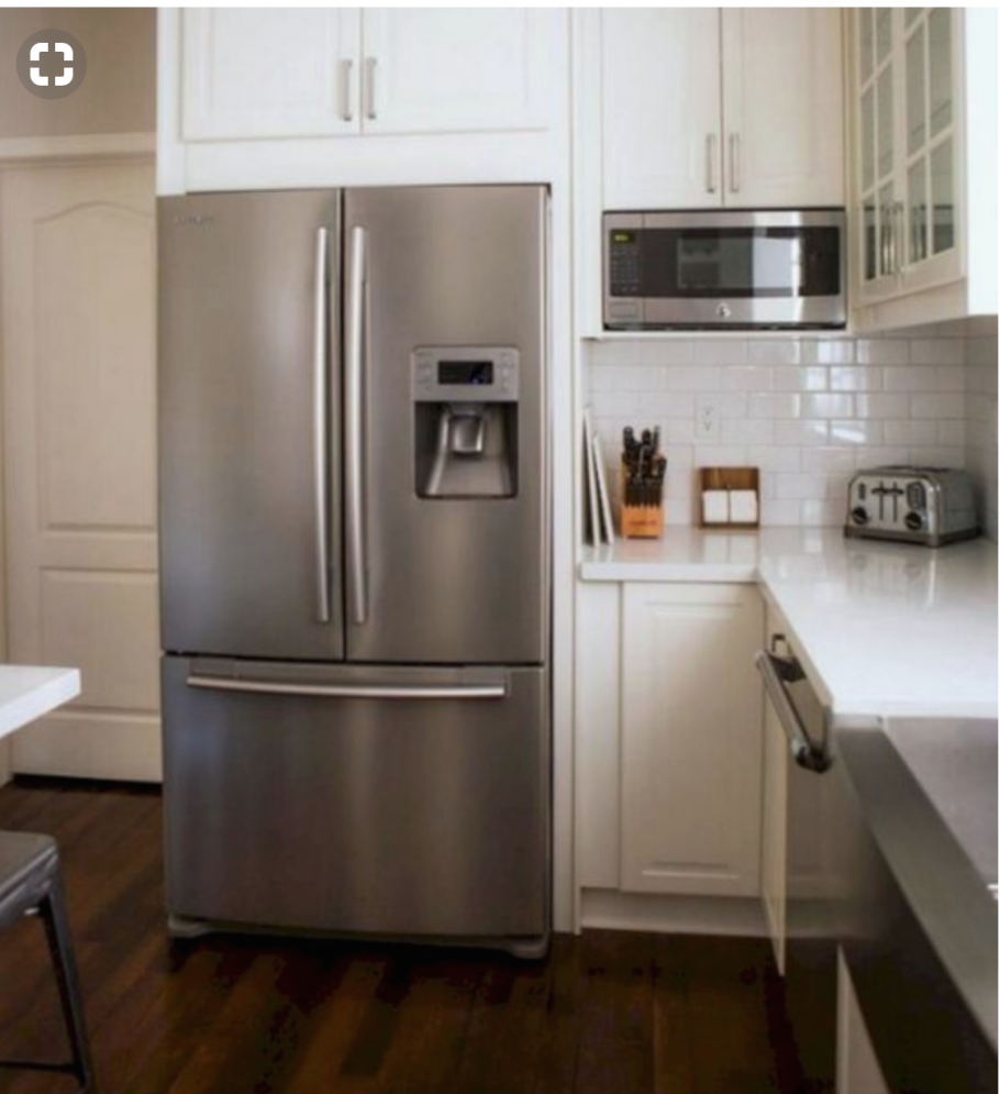 Холодильник Side by Side в интерьере кухни икеа