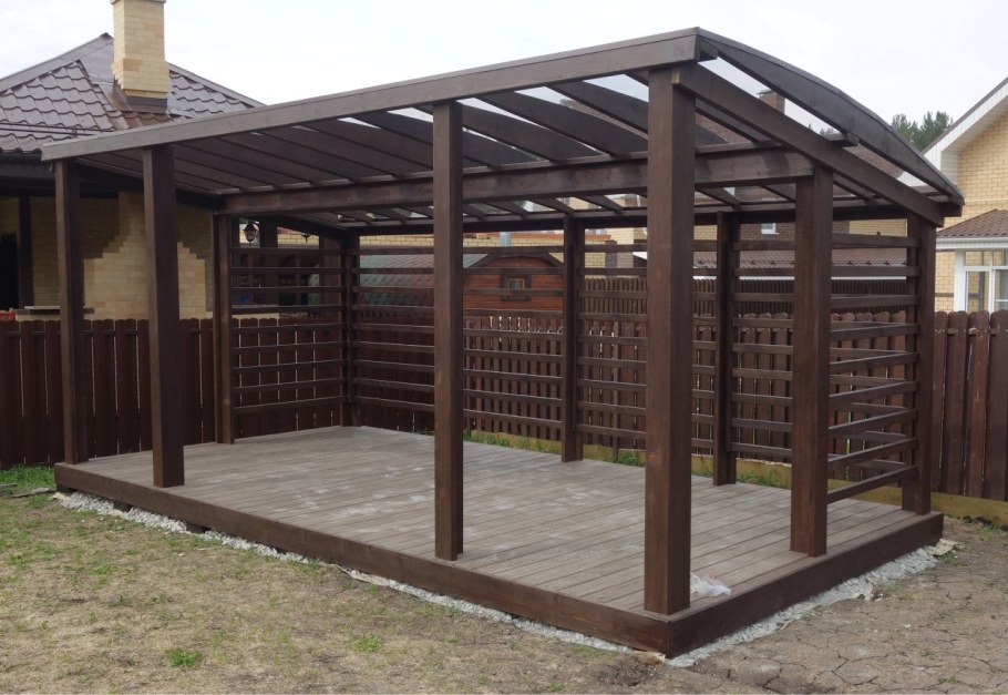 Поликарбонат на крышу беседки