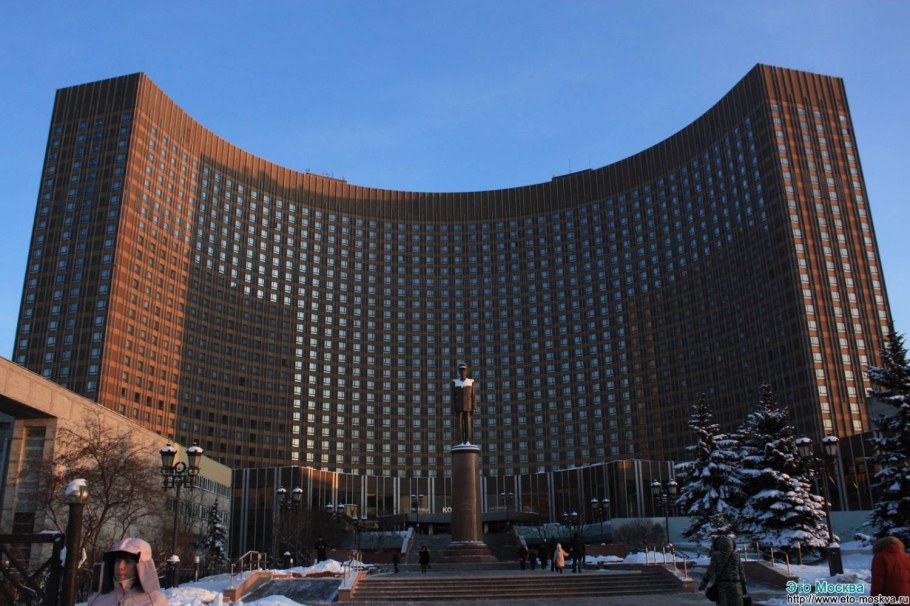 Гостиница космос на ВДНХ