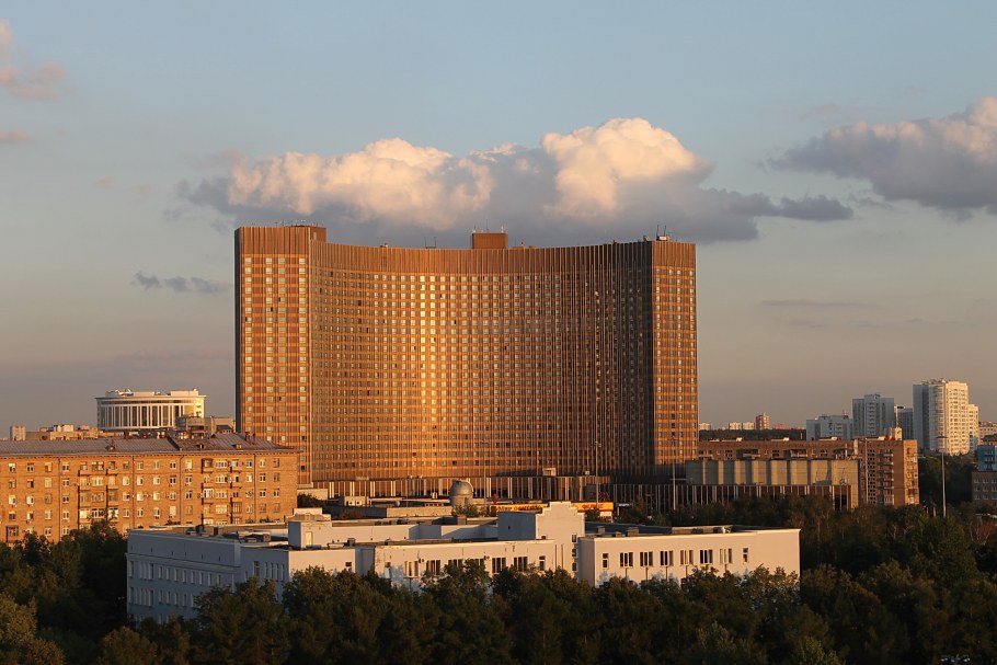 Гостиница космос на ВДНХ