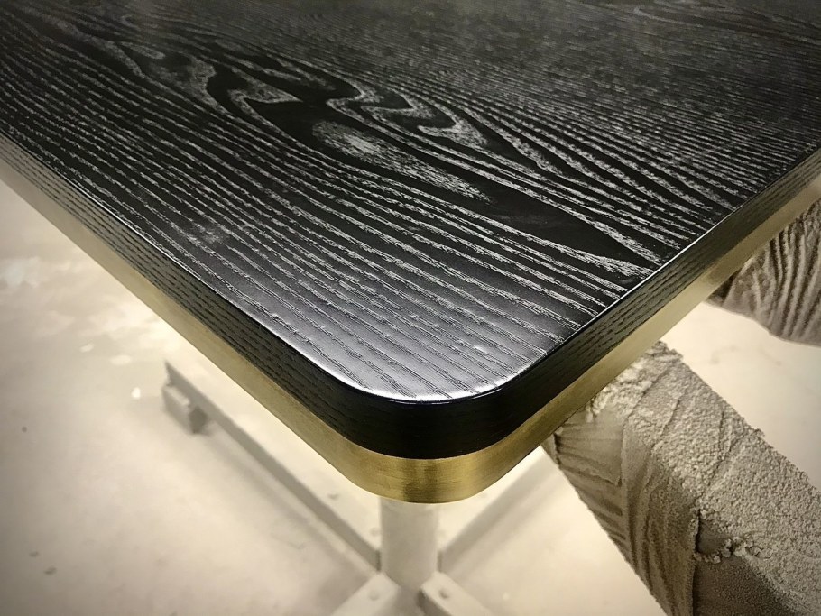 ЛДСП черный ясень u31136