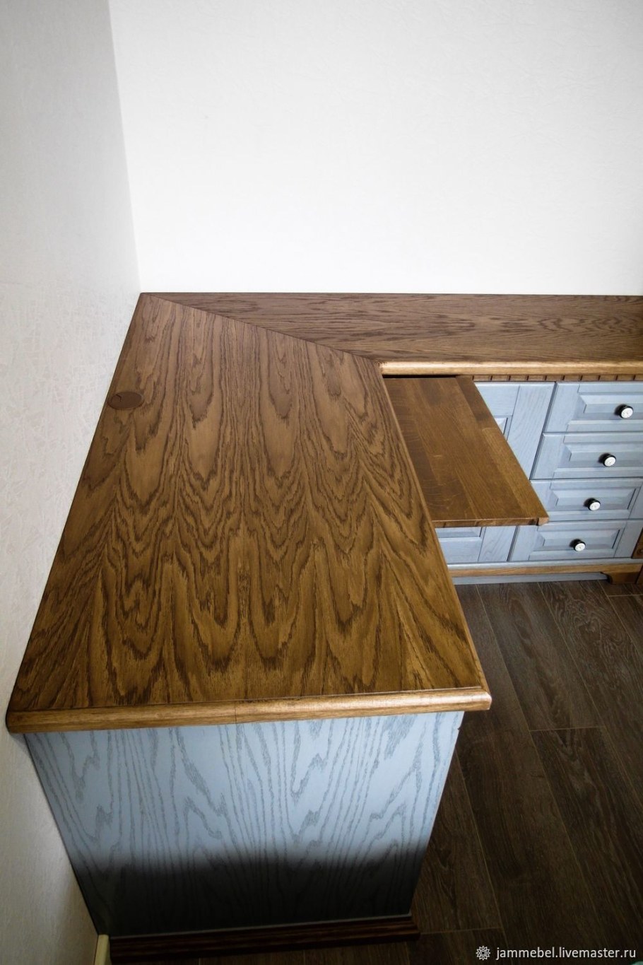 Стол письменный шпон