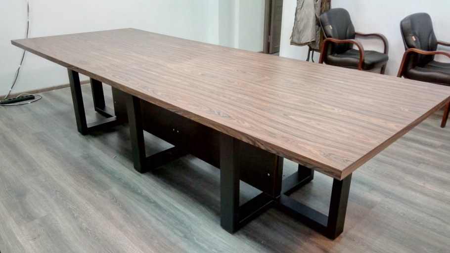 Стол для переговоров Altagamma