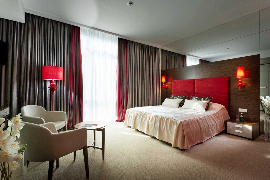 Номер в отеле Люкс