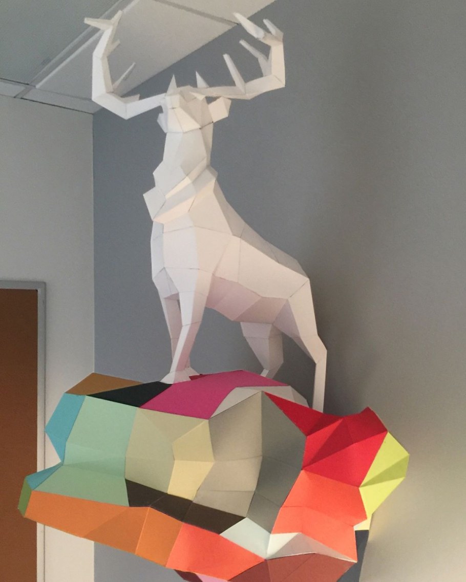 Паперкрафт олень олень