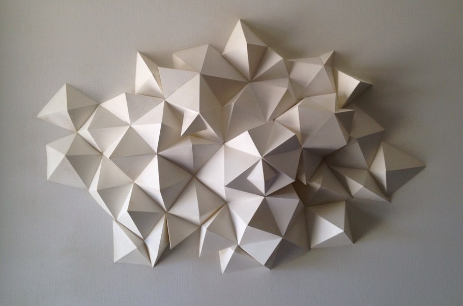 Картина из объемных геометрических фигур