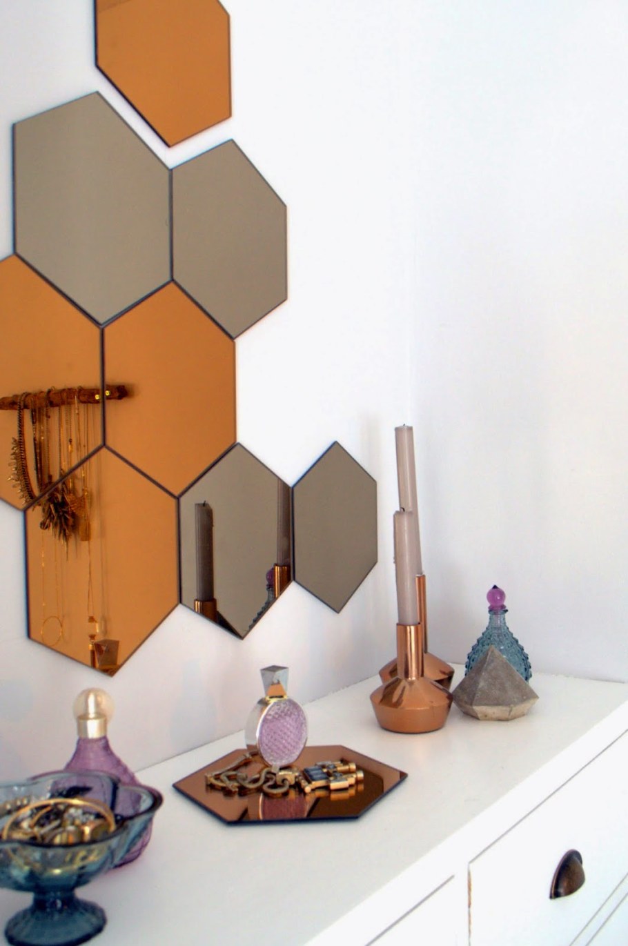 Ikea зеркало Хенефосс в интерьере