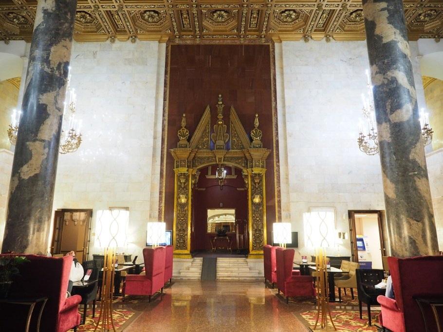 Хилтон Ленинградская внутри