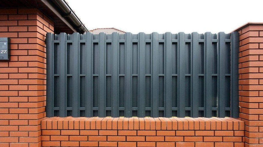 Штакетник металлический прямоугольный 116х1200м