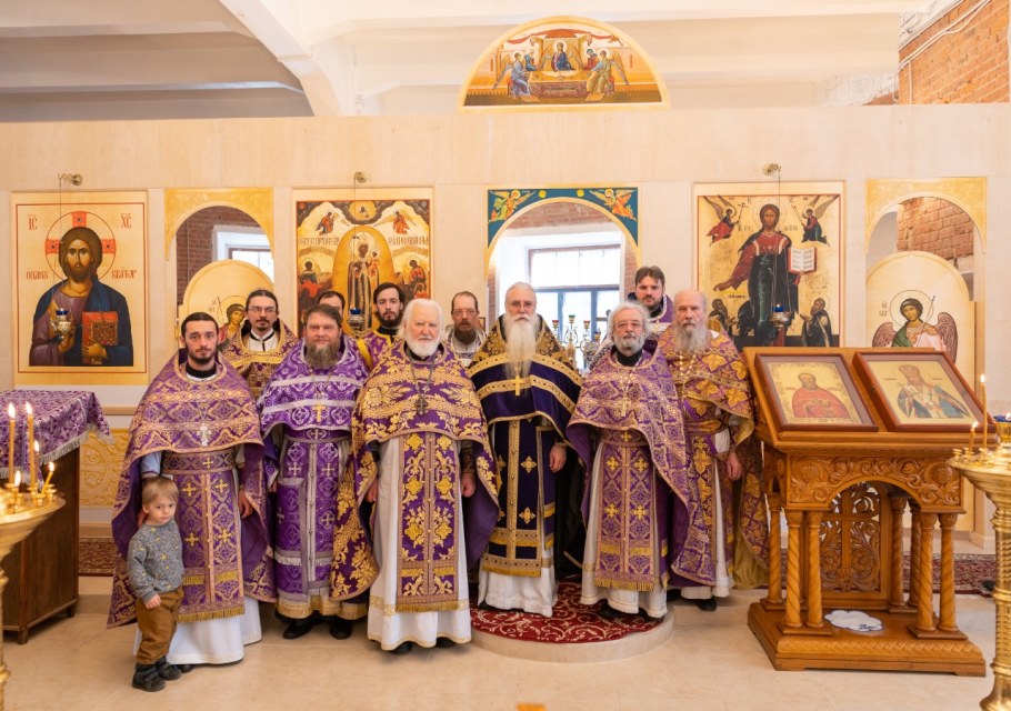 Мощи в Свято- Одигитриевском соборе