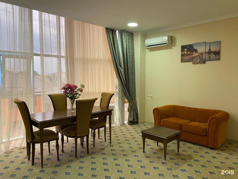 Отель Континент Грозный