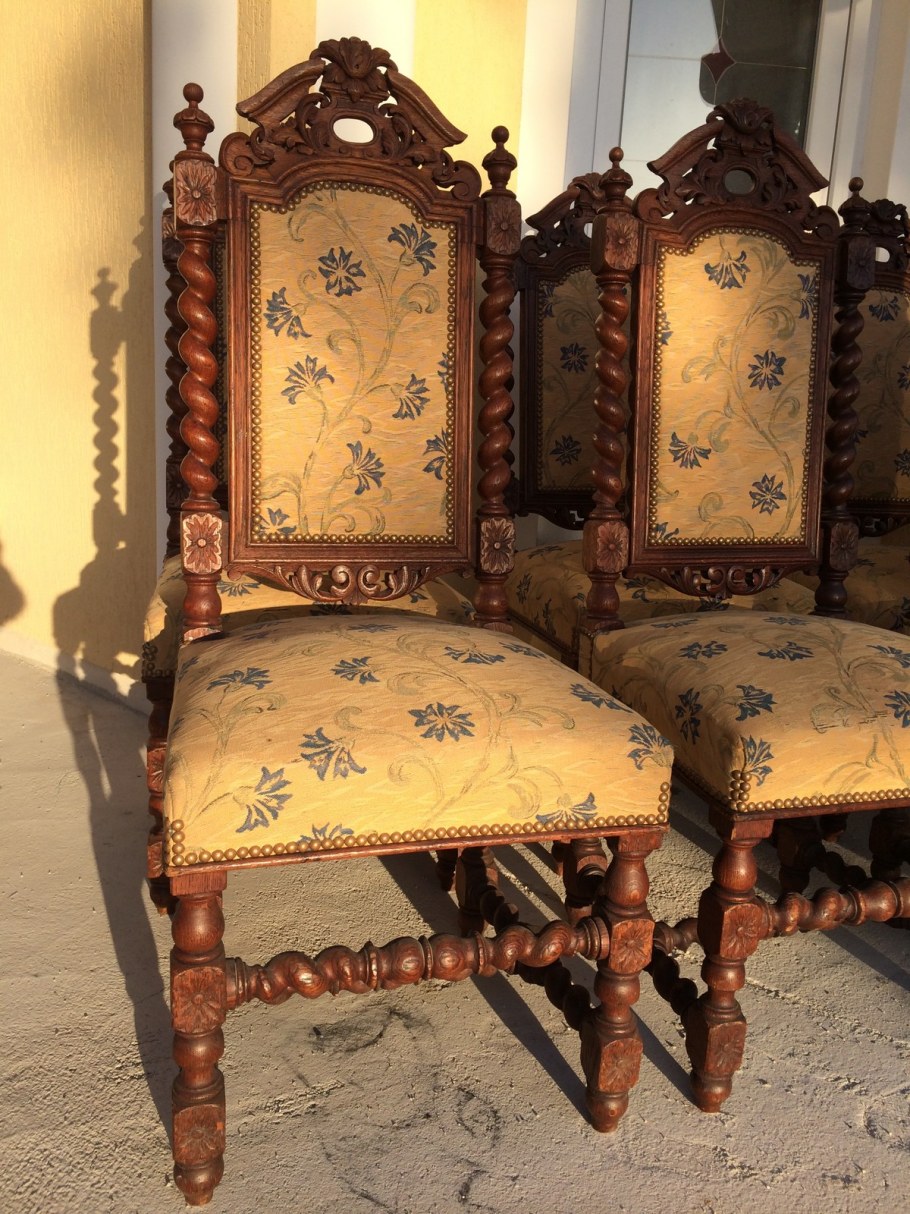 Старинные кресла 19 века