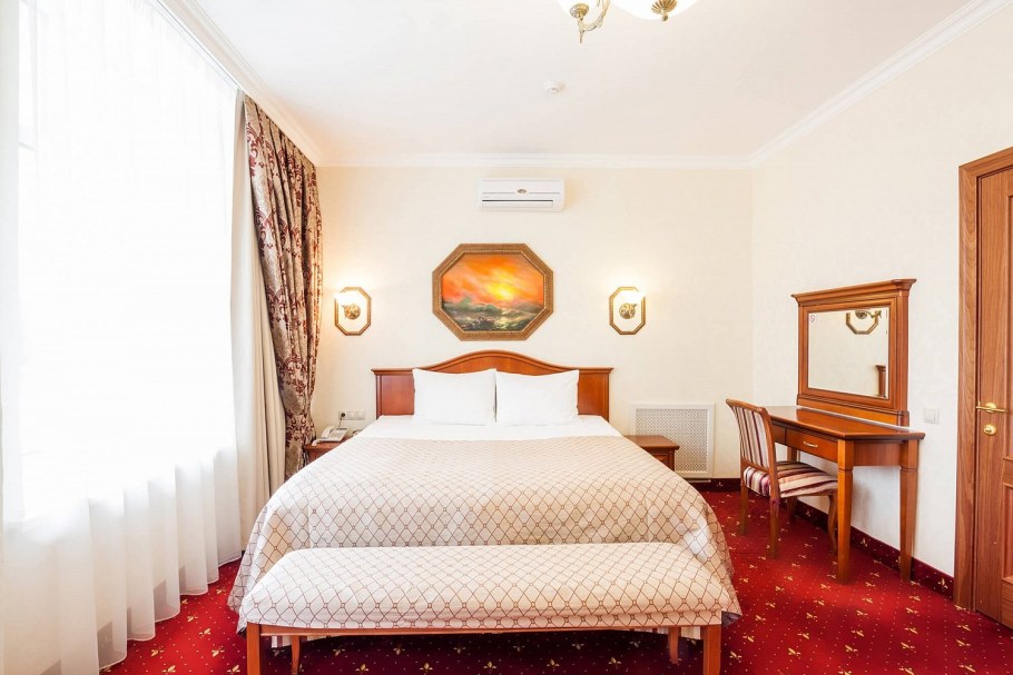 Грин лайн отель Самара Люкс номер