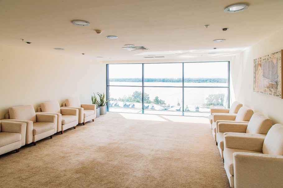 Холидей ИНН В Самаре интерьер