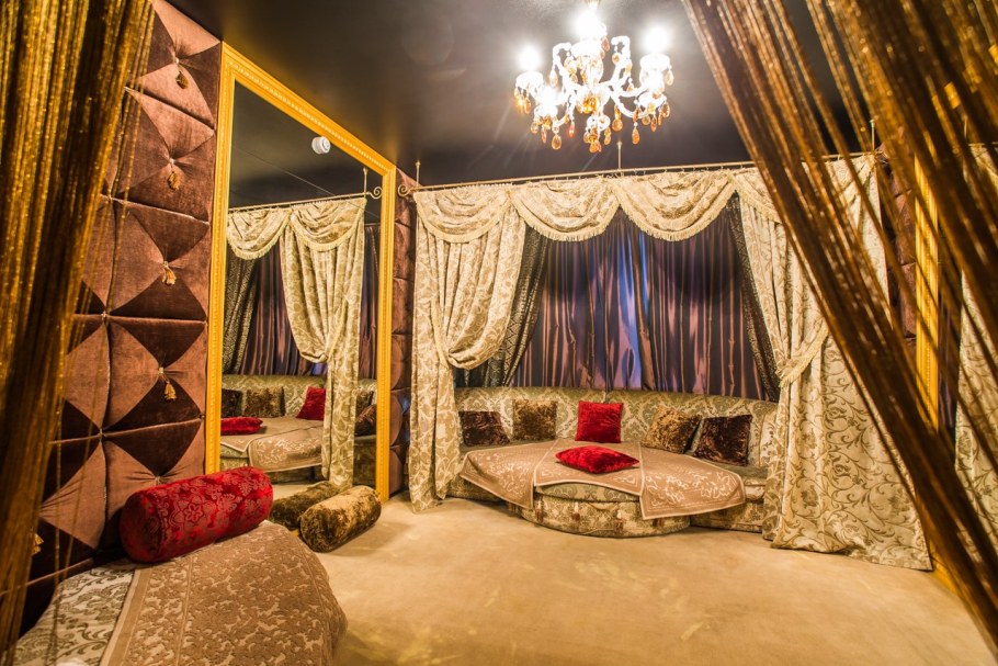 Шпилька Красноярск клуб