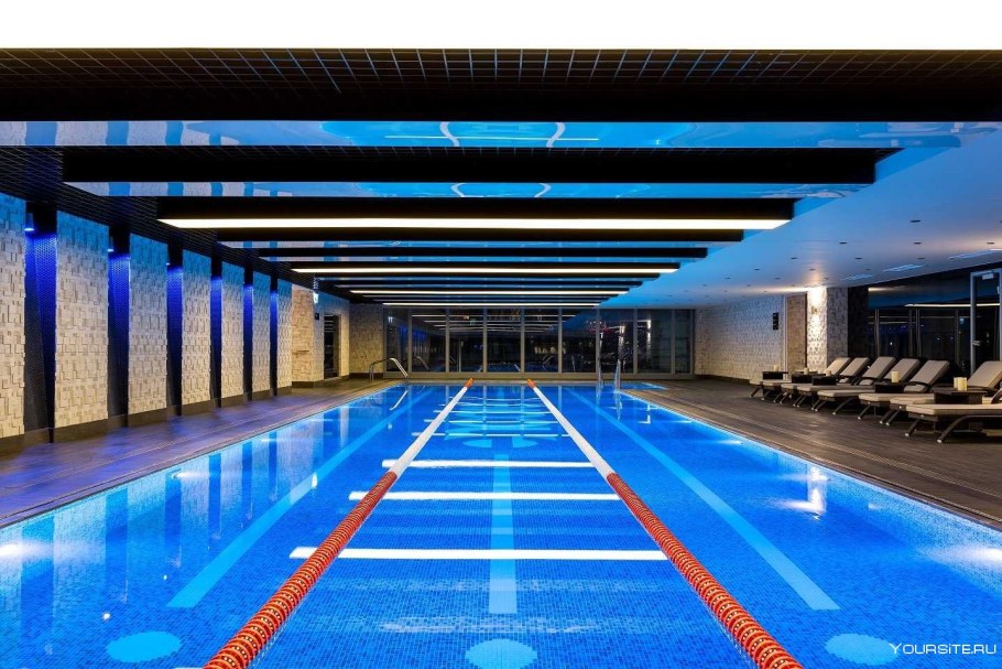 Encore Fitness Moscow City бассейн