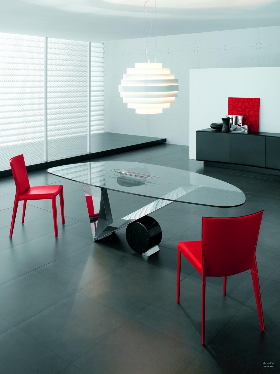 Современный кухонный стол