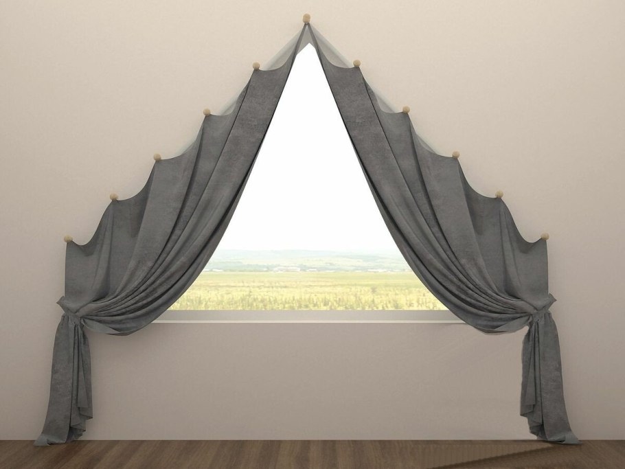 Шторы на трех угольные окна