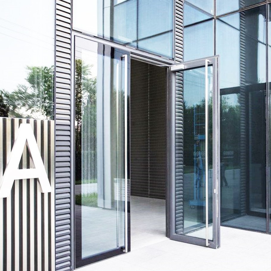 Двери Шуко из алюминиевого профиля