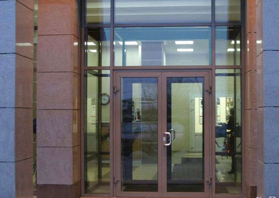 Алюминиевые двери ТАТПРОФ