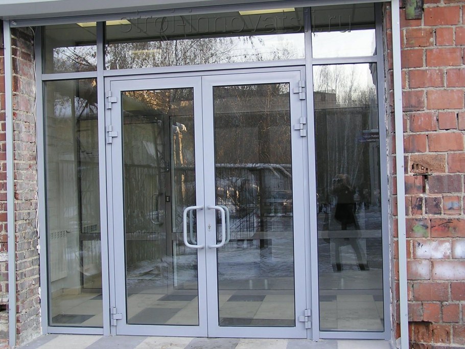 Входная группа металлопластик двери