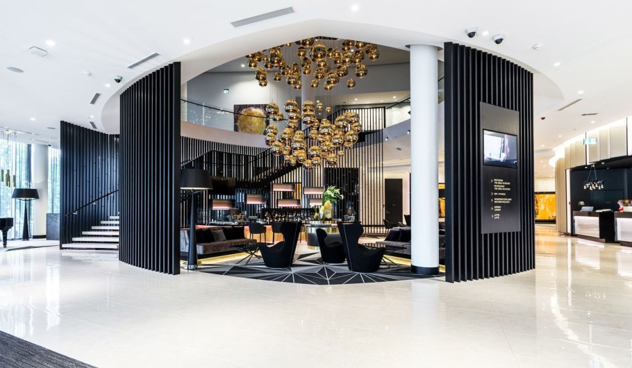 Отель Хилтон Холл