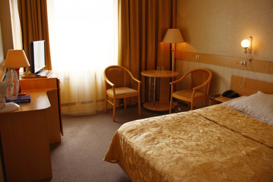 Эра, парк-отель эконом