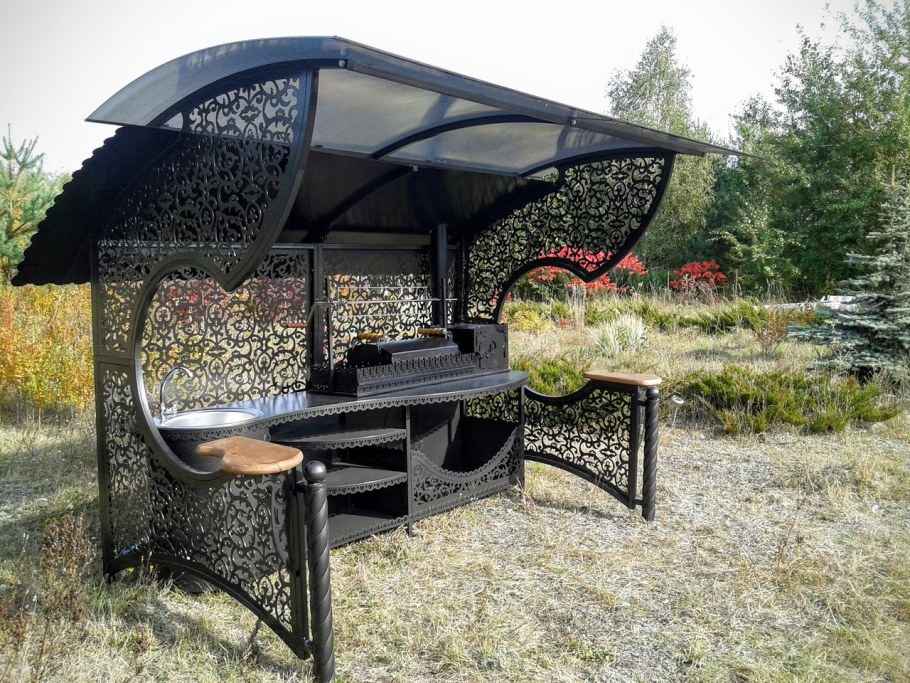 Мангальный комплекс из металла Эмир