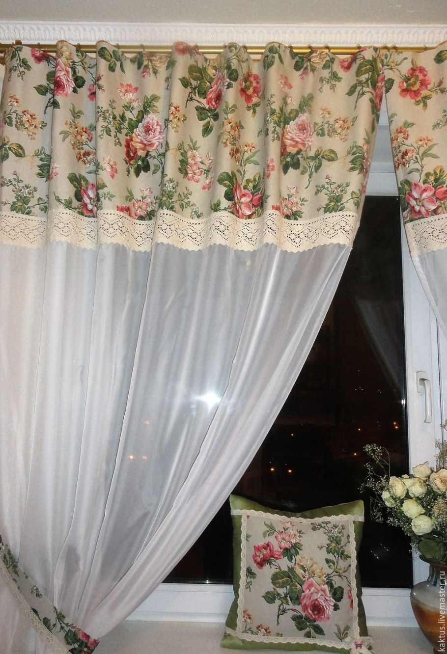 Шторки для кухни в деревенском стиле