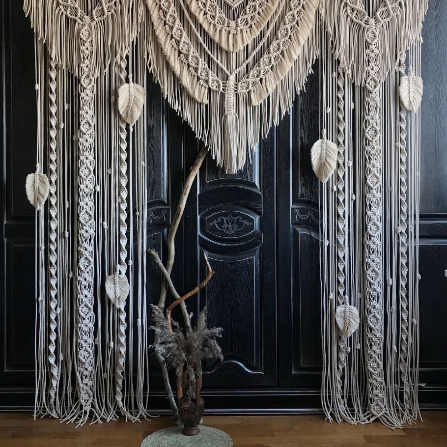 Льняные шторы в деревенском стиле