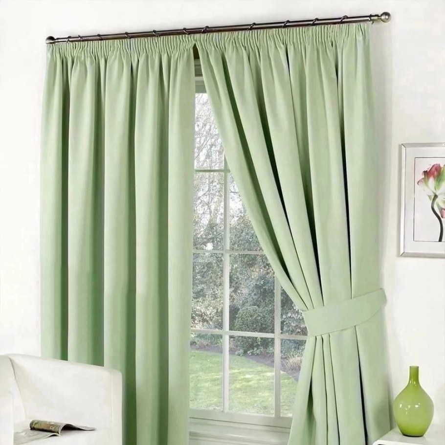 Шторы тотал блэкаут зеленый