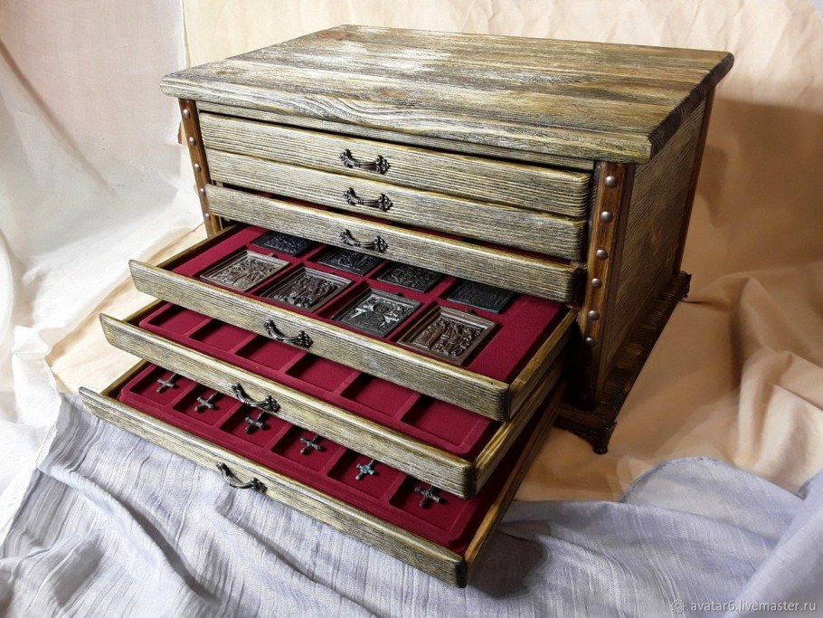 Комодик для мелочей