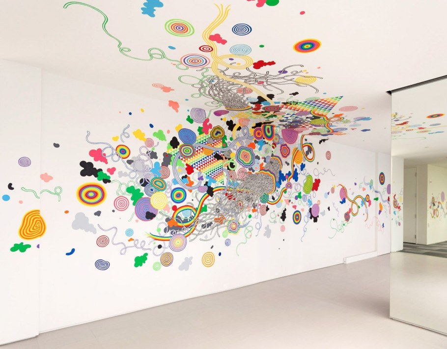 Креативная роспись стен