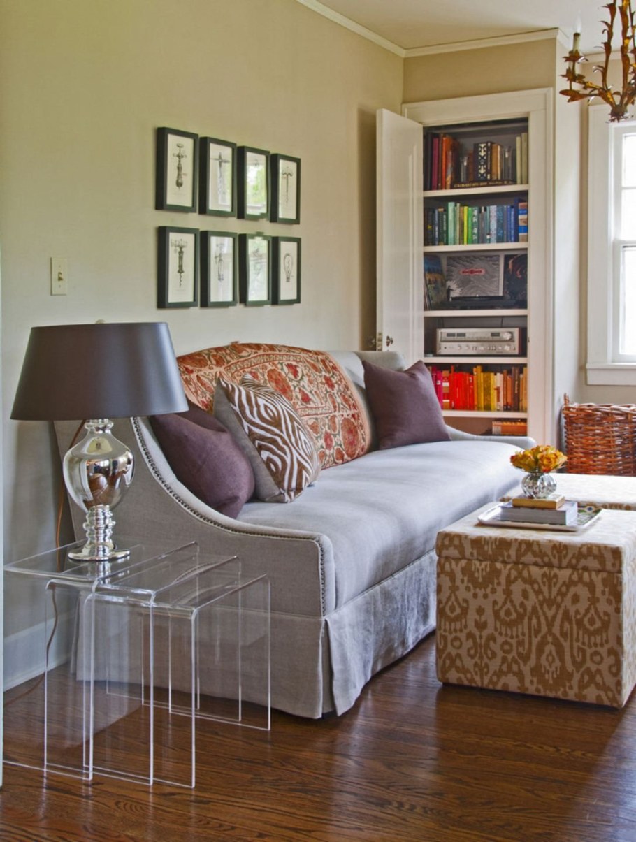 Разная мебель в интерьере