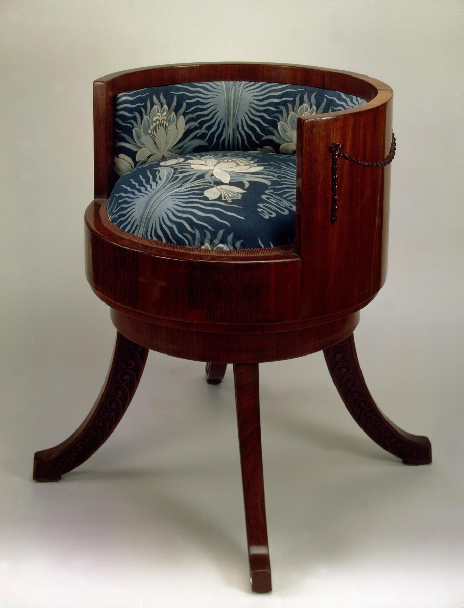 Кресло арт деко 20 век