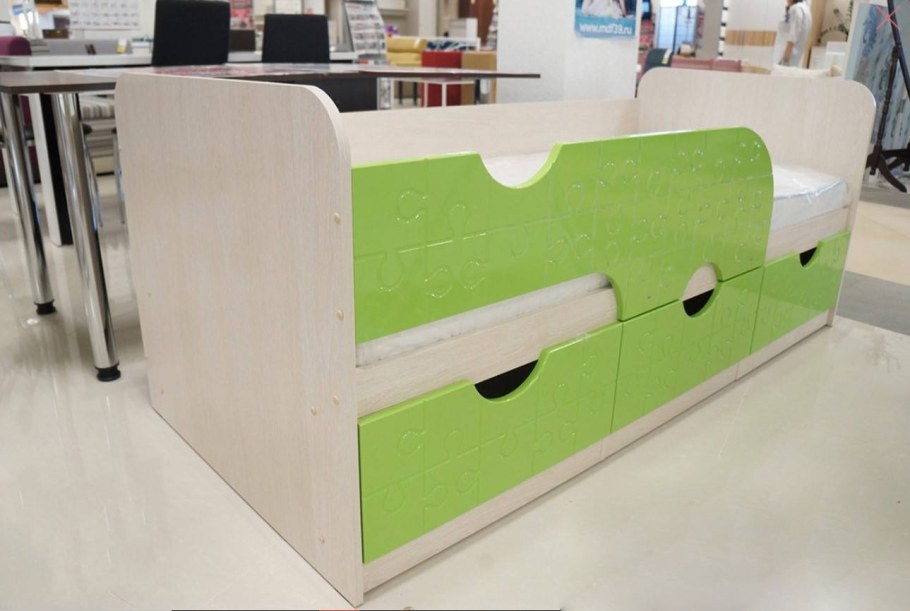 Кровать детская Минима с ящиками 1.86 лайм глянец