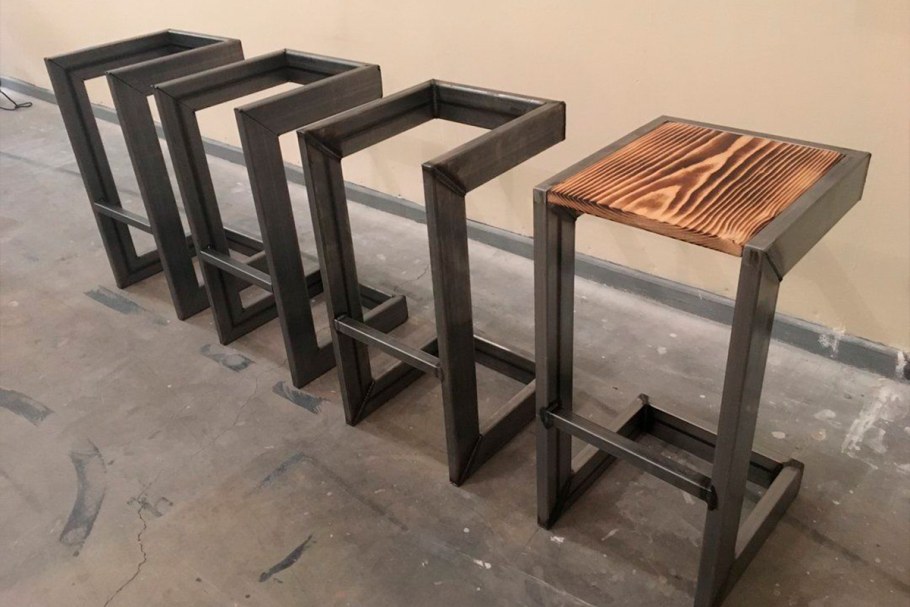 Мебель из профтрубы в стиле лофт