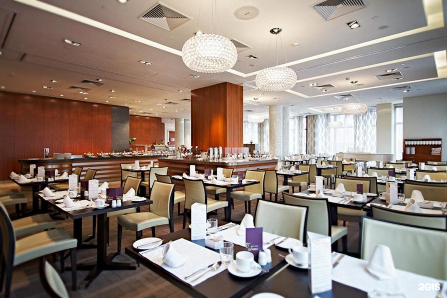 Гостиница Sheraton Palace Hotel Moscow