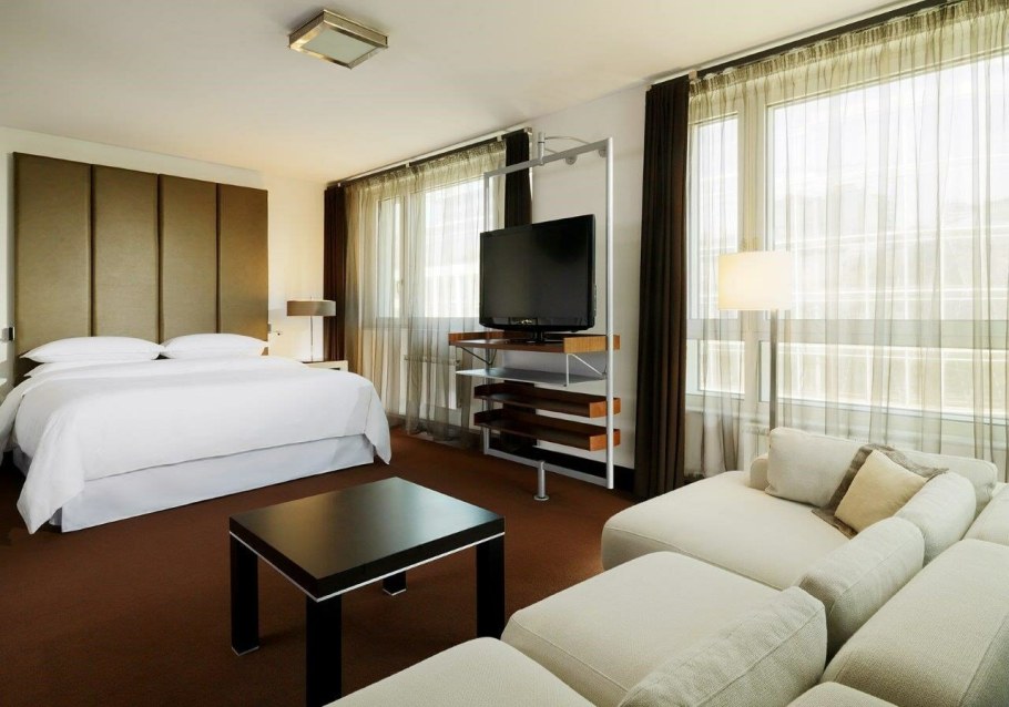 Отель Шератон Москва