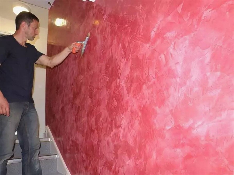 Нанесение венецианской штукатурки