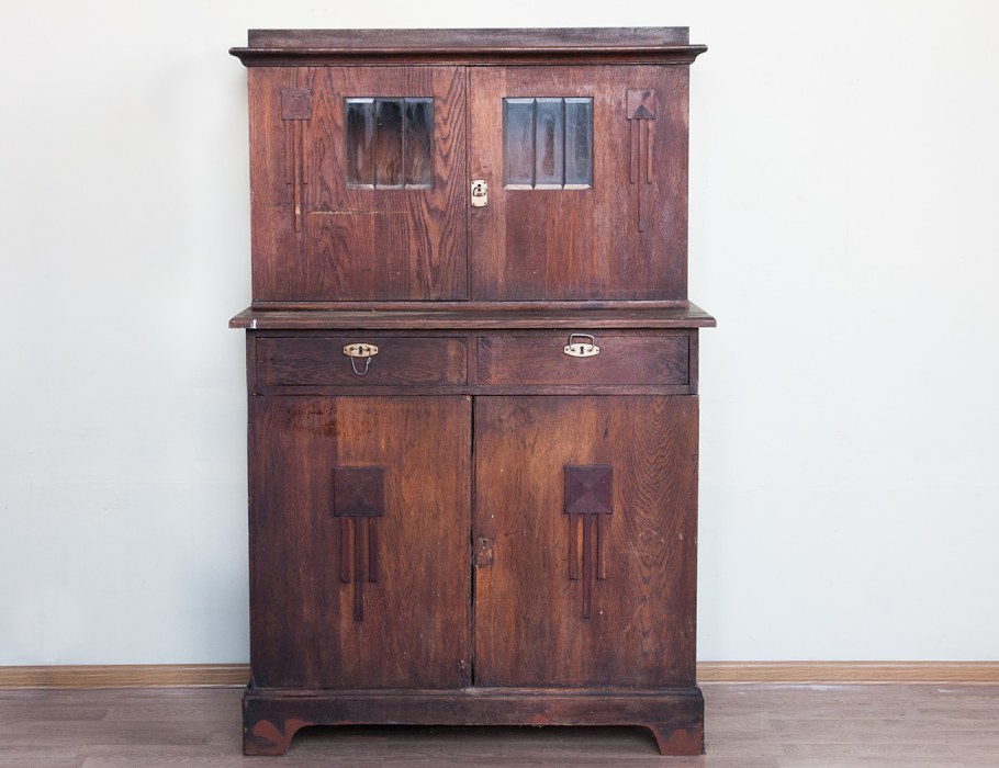 Дубовый буфет Модерн