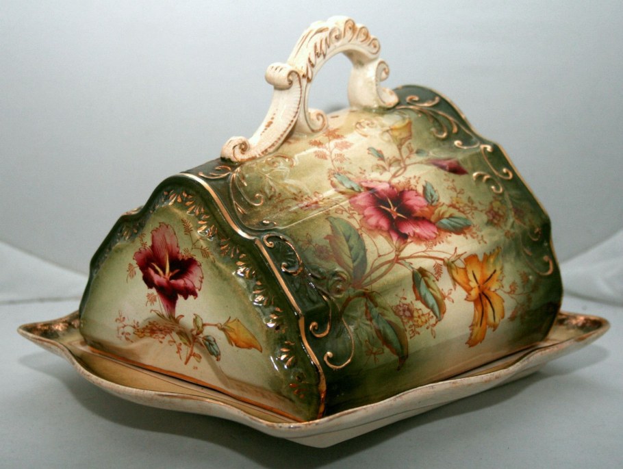 Масленка фарфор 18 век