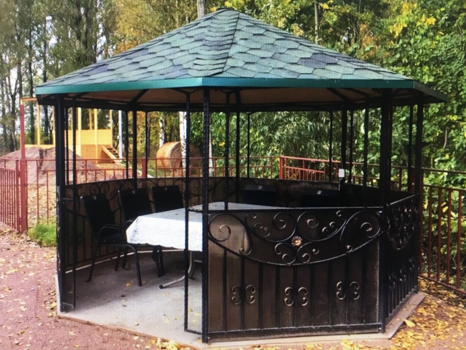 Беседка шестигранная металлическая