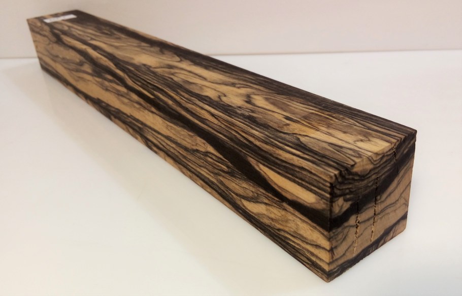 Шпон Файн-лайн Эбен лунный